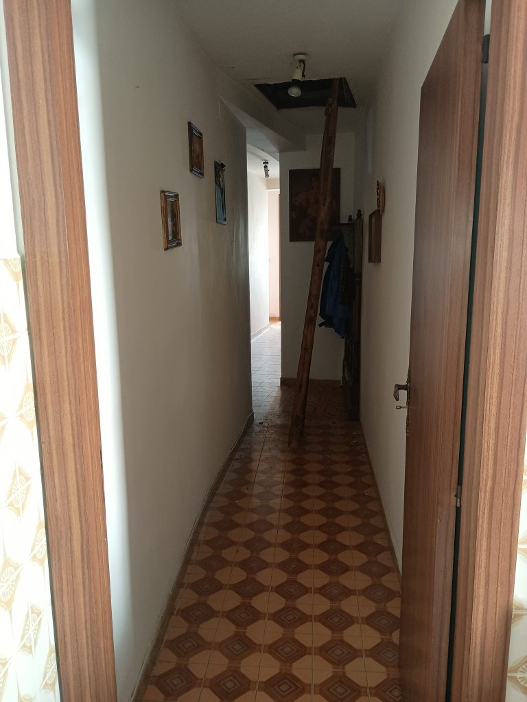 Detached house in the historic center (via Dante 76)