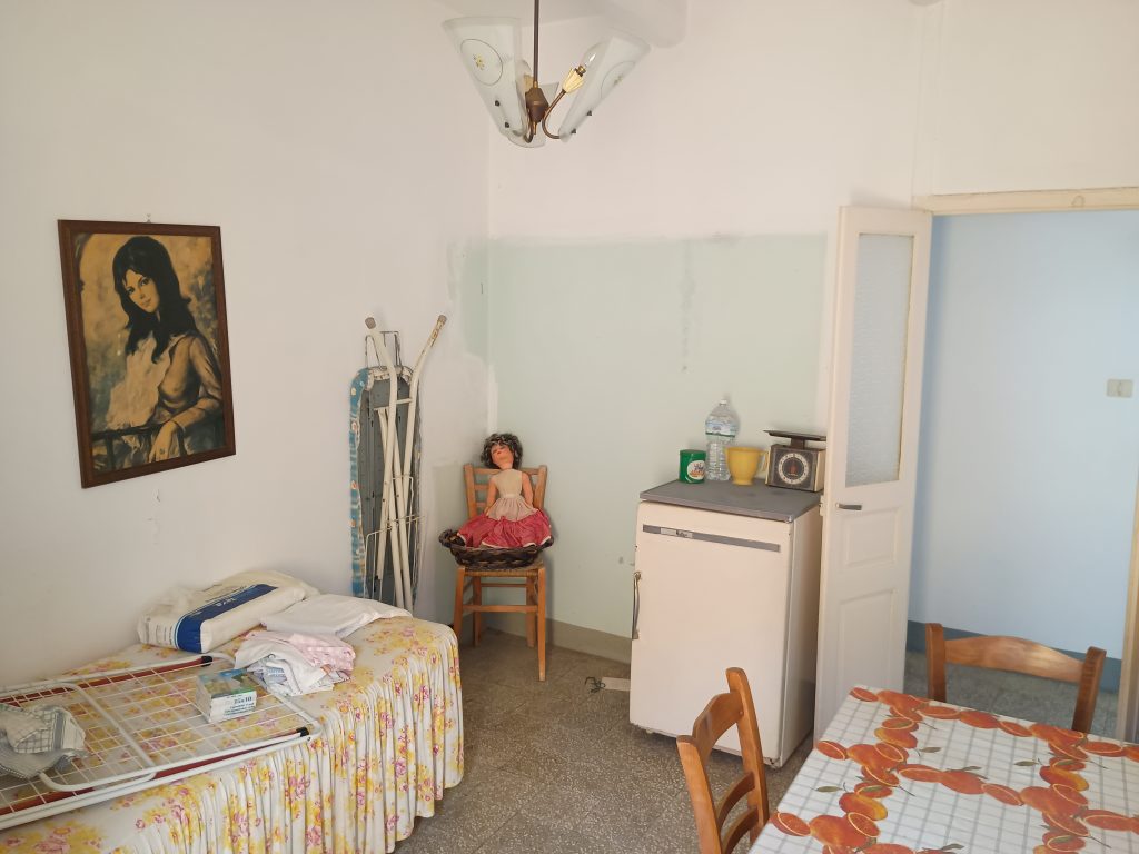 Detached house in the historic center (via Dante, 92)