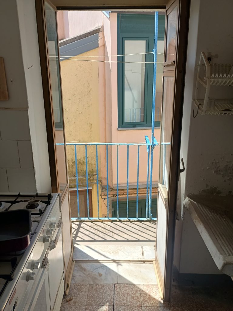 Detached house in the historic center (via Dante, 92)
