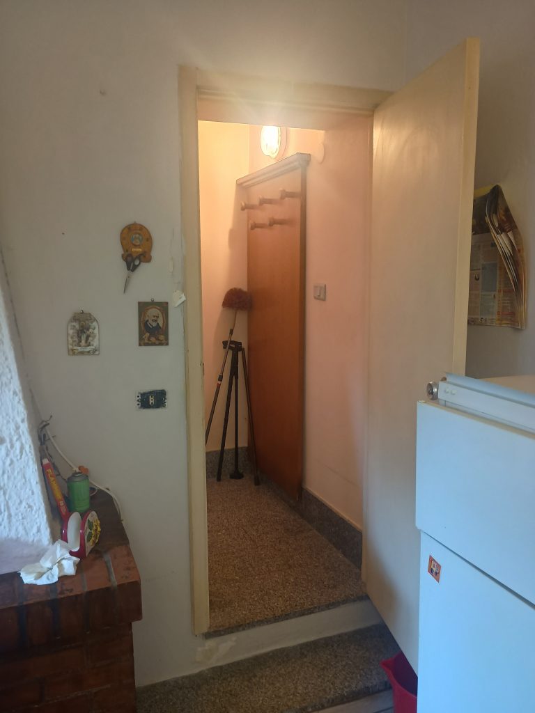Detached house in the urban centre (vico III° Chiesa, 4)