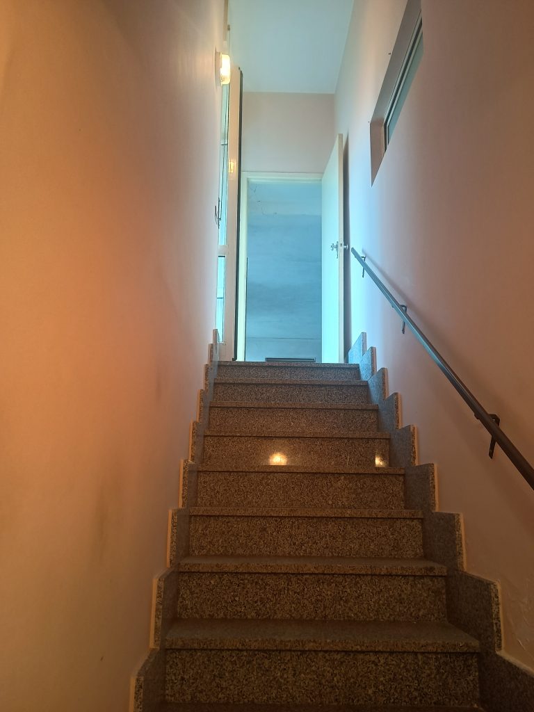 Detached house in the urban centre (vico III° Chiesa, 4)