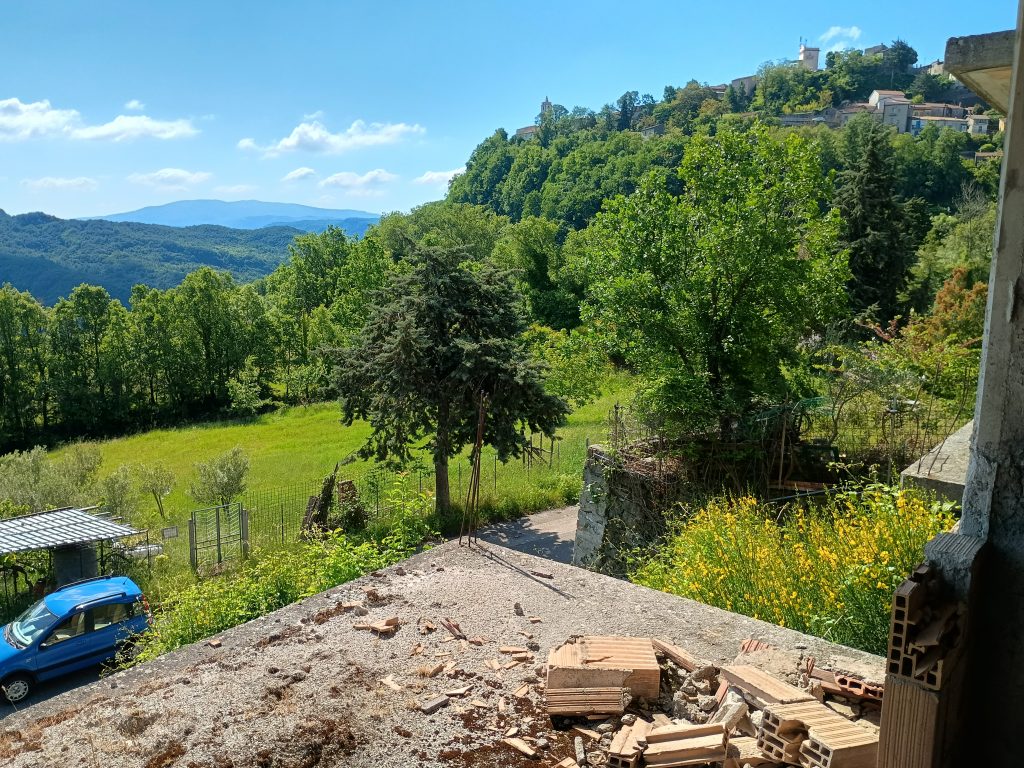 Detached house in the urban centre (via Salvo D’Acquisto, snc)