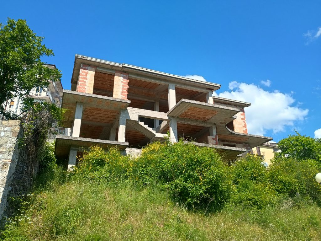 Detached house in the urban centre (via Salvo D’Acquisto, snc)
