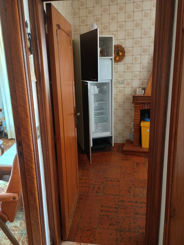 Casa indipendente con garage nel centro storico (via Settembrini, 8)