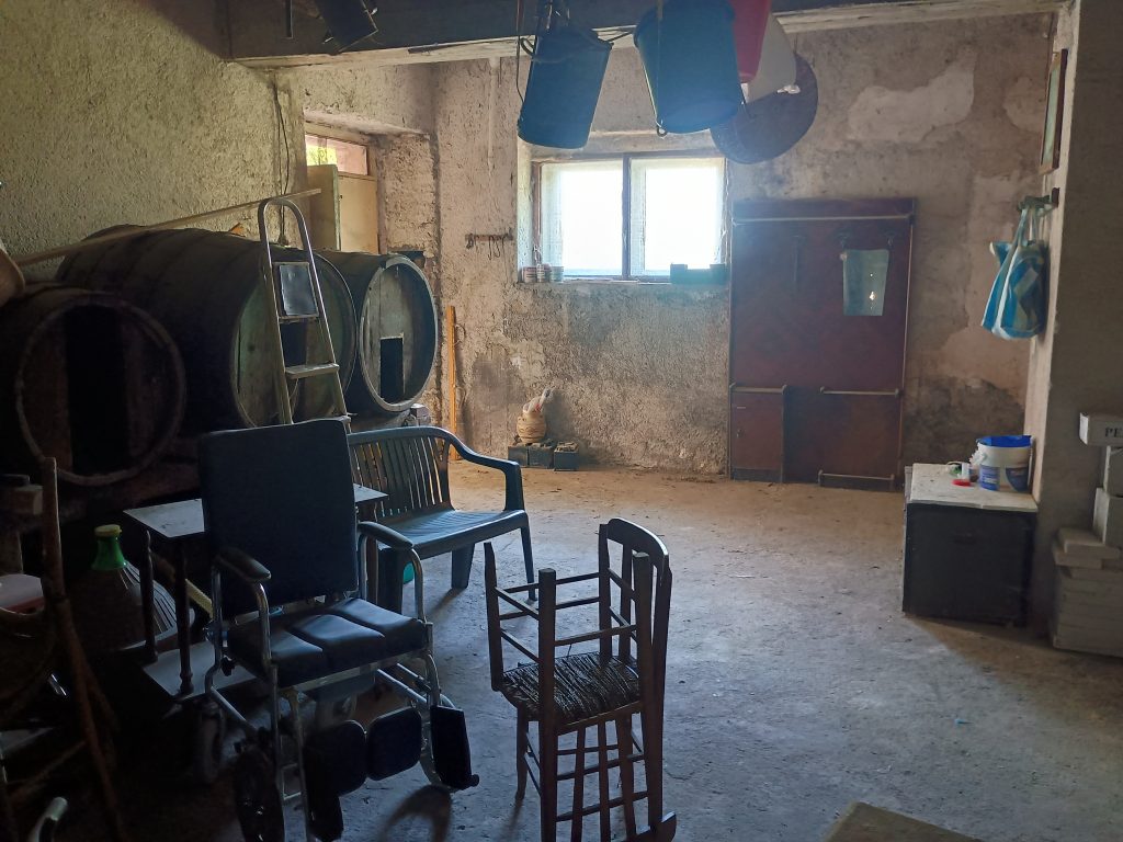 Casa indipendente con garage nel centro storico (via Settembrini, 8)