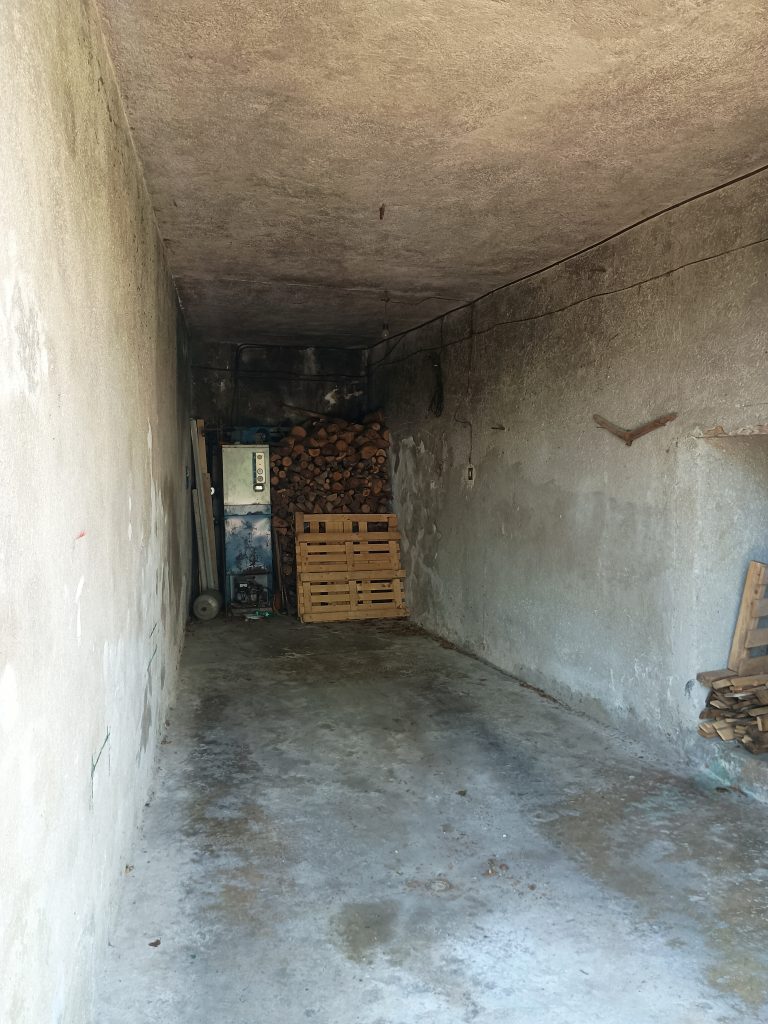 Casa indipendente con garage nel centro storico (via Settembrini, 8)