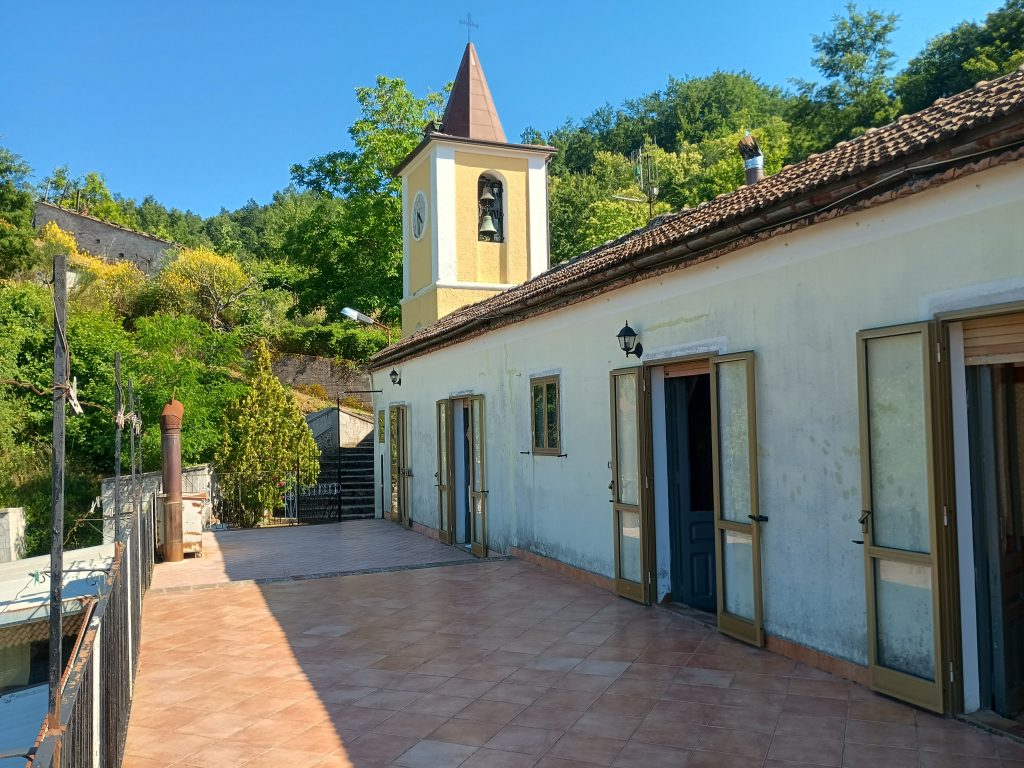 Detached house in Agromonte Magnano hamlet (via Chiesa, 23)