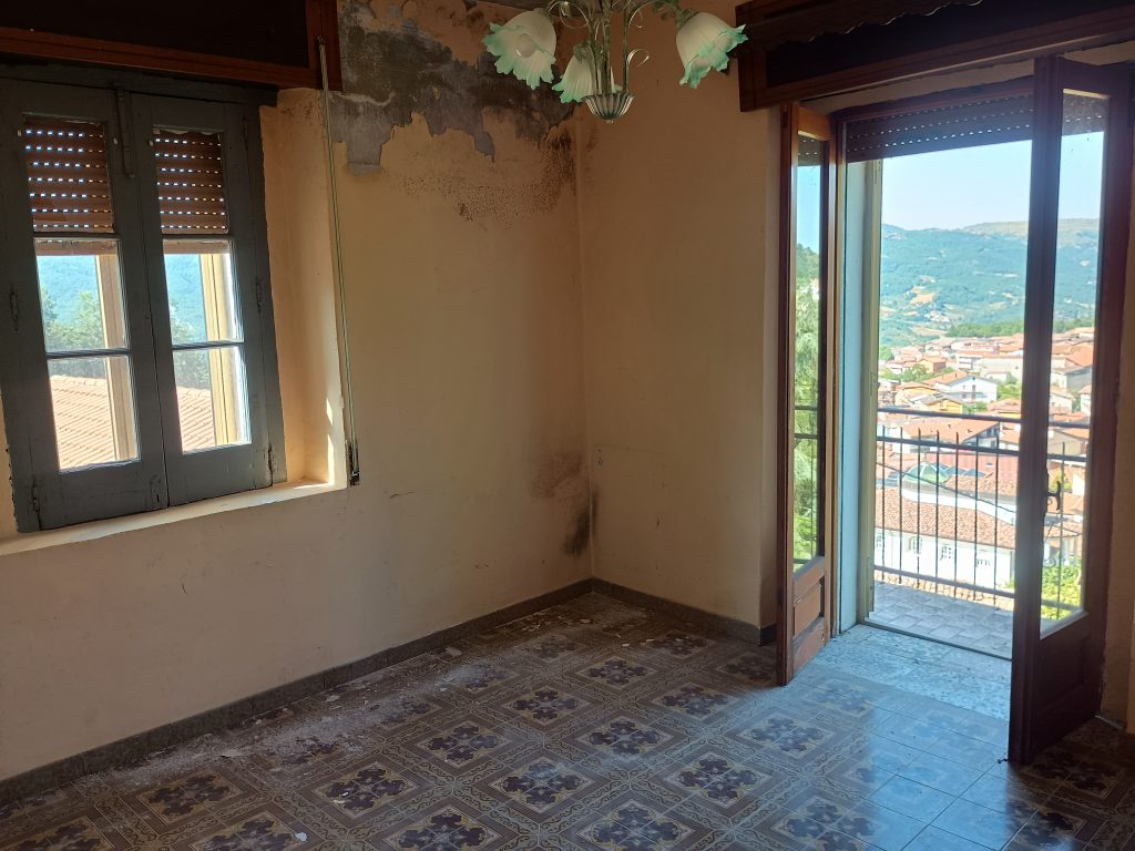 Detached house in Agromonte Magnano hamlet (via Chiesa, 23)