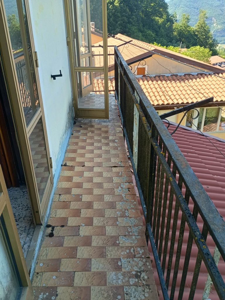 Detached house in Agromonte Magnano hamlet (via Chiesa, 23)