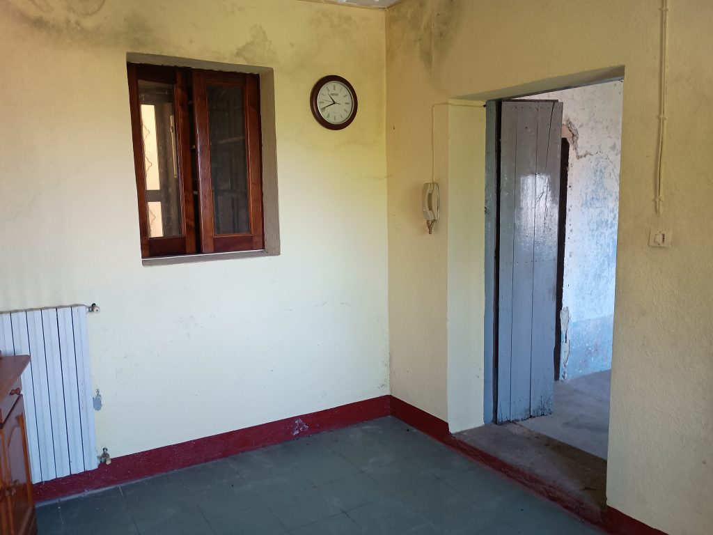 Detached house in Agromonte Magnano hamlet (via Chiesa, 23)