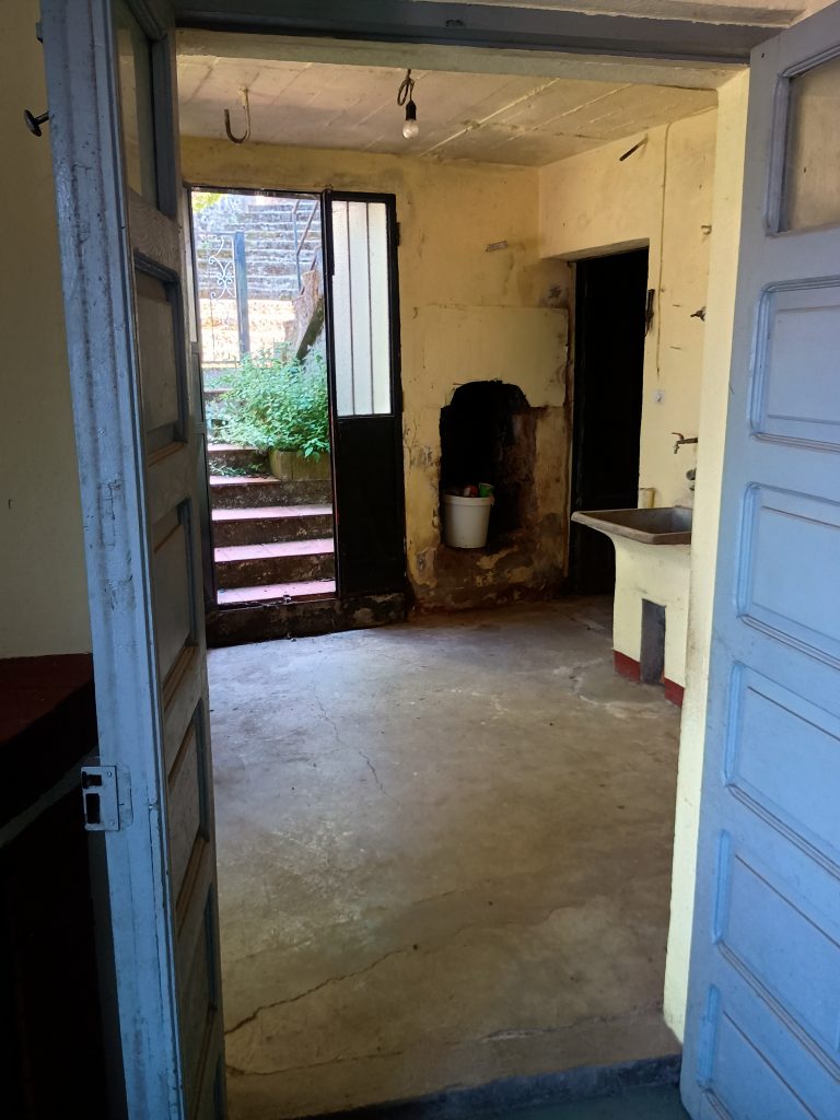 Detached house in Agromonte Magnano hamlet (via Chiesa, 23)