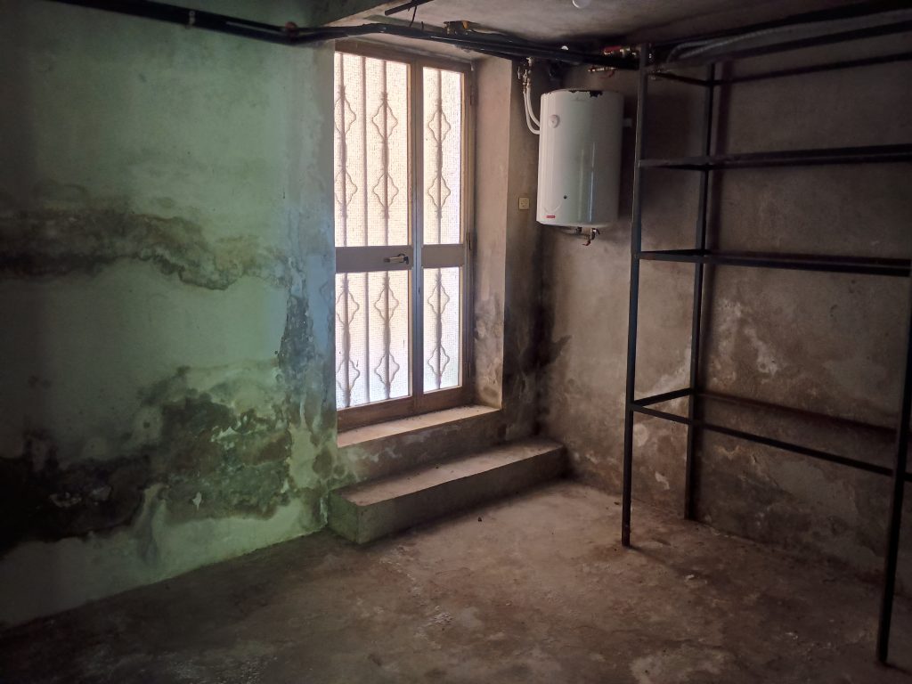 Detached house in Agromonte Magnano hamlet (via Chiesa, 23)