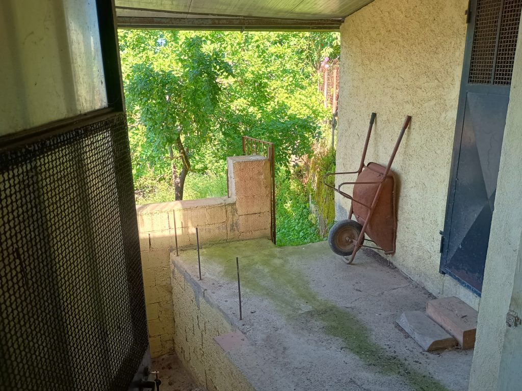 Detached house in Agromonte Magnano hamlet (via Chiesa, 23)
