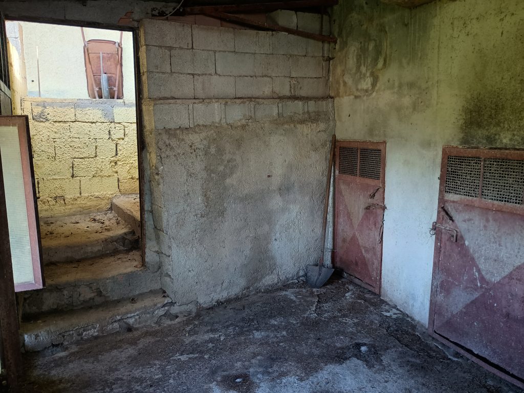 Detached house in Agromonte Magnano hamlet (via Chiesa, 23)