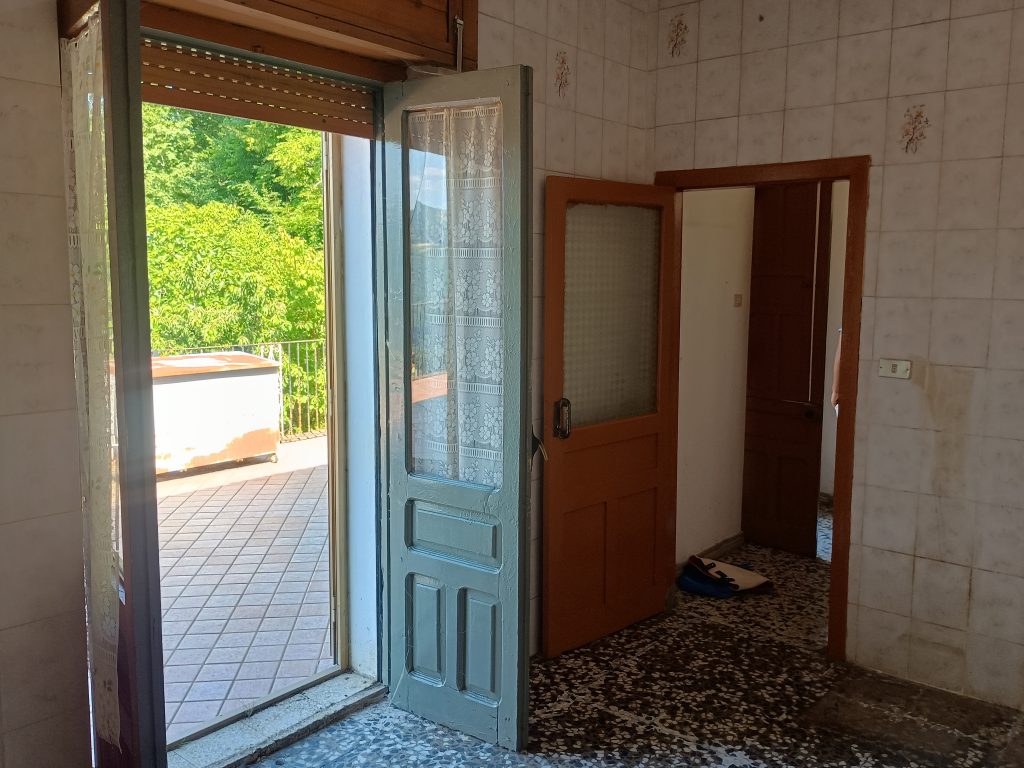 Detached house in Agromonte Magnano hamlet (via Chiesa, 23)