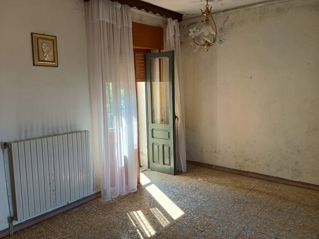 Detached house in Agromonte Magnano hamlet (via Chiesa, 23)