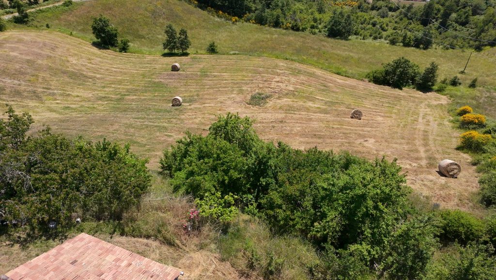 Casa indipendente con terreno e garage (c.da Pietraferrata, 109)