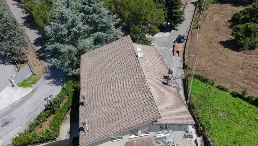 Detached house in the urban centre (via Bovio 25A)