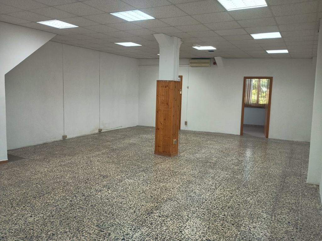 Detached house in the urban centre (c.so Vittorio Emanuele II°, 12-12A)
