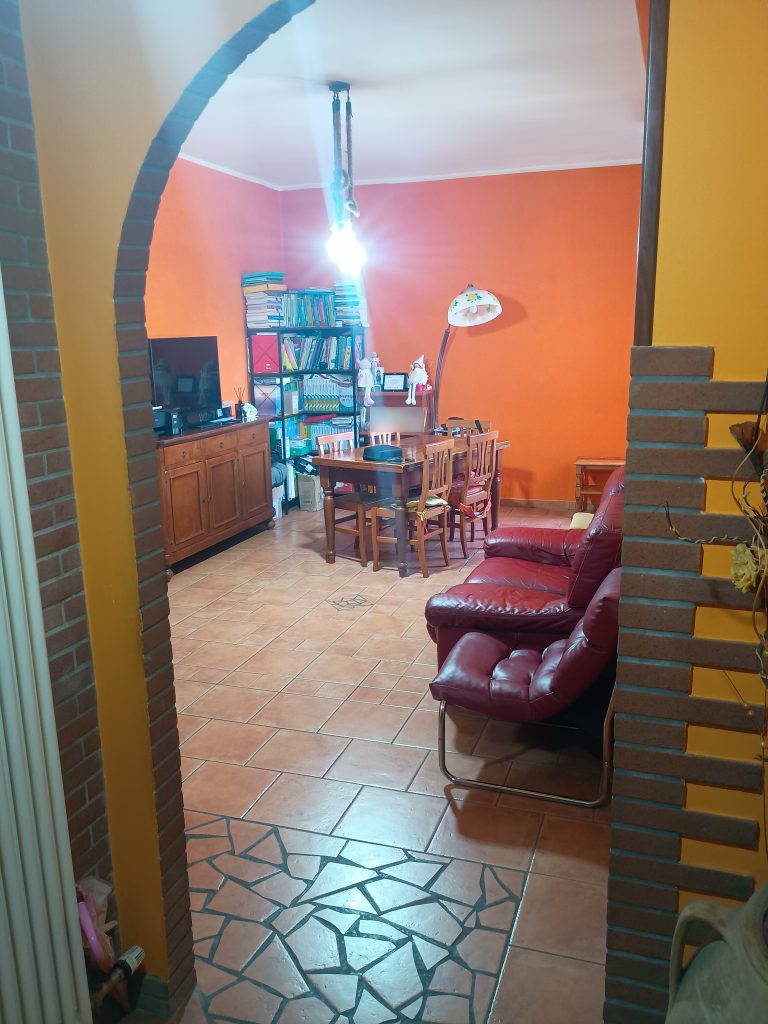 Apartment in the urban centre (c.so Vittorio Emanuele II°, 82 i. 4)