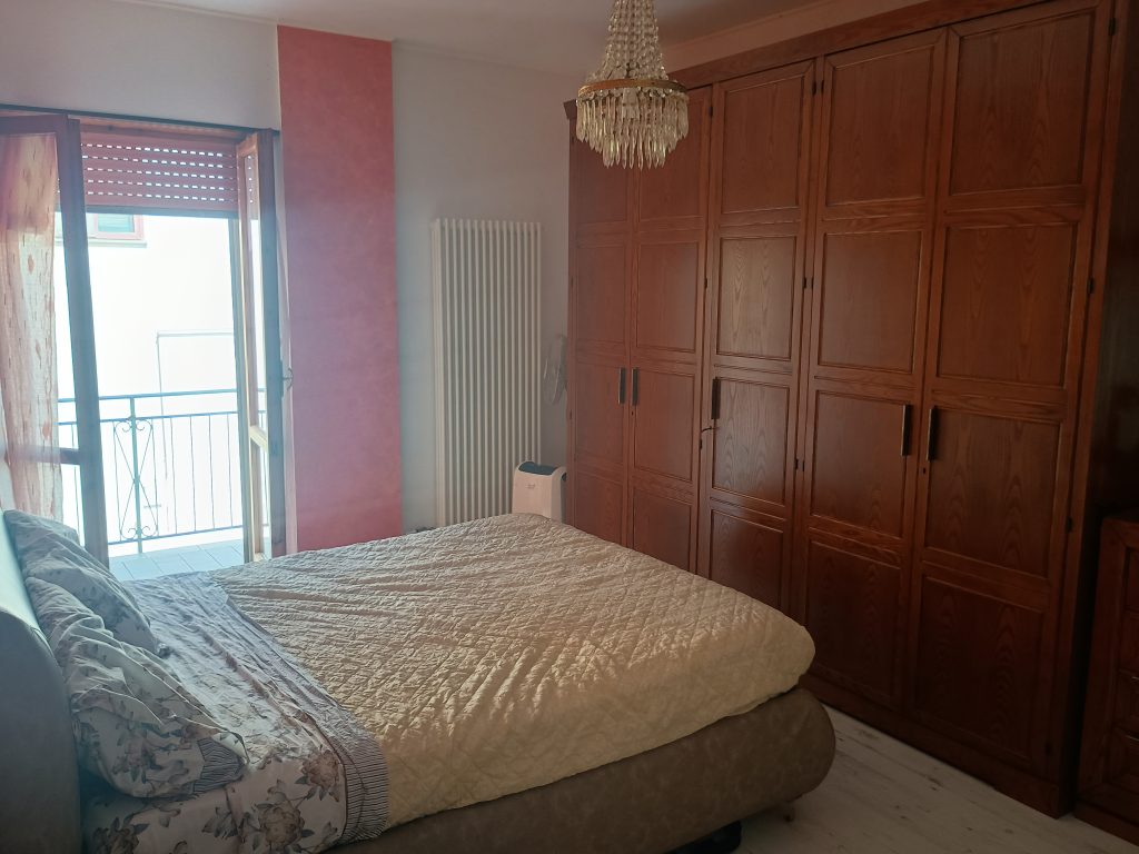 Apartment in the urban centre (c.so Vittorio Emanuele II°, 82 i. 4)