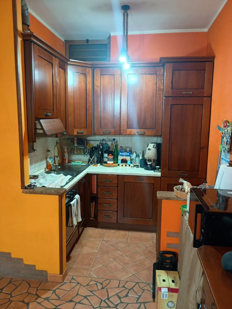 Apartment in the urban centre (c.so Vittorio Emanuele II°, 82 i. 4)