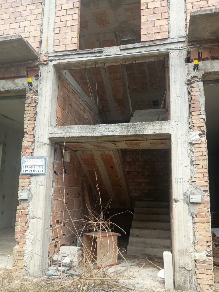 Detached house in the urban centre (via Zanardelli, 88/A)
