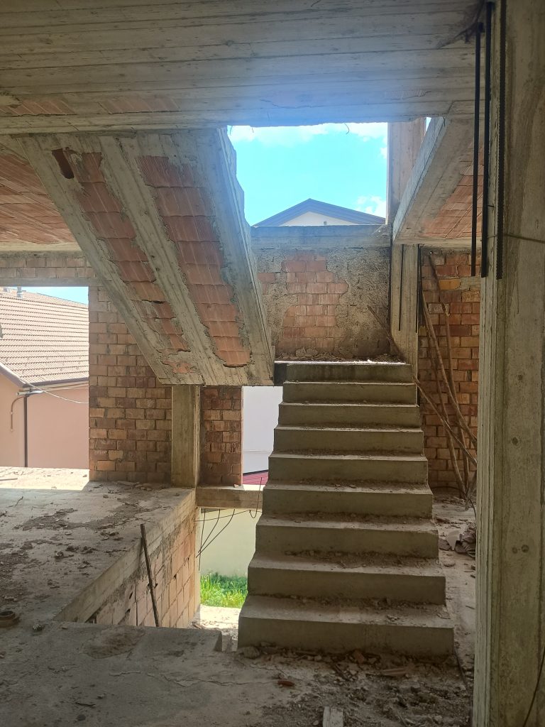 Detached house in the urban centre (via Zanardelli, 88/A)