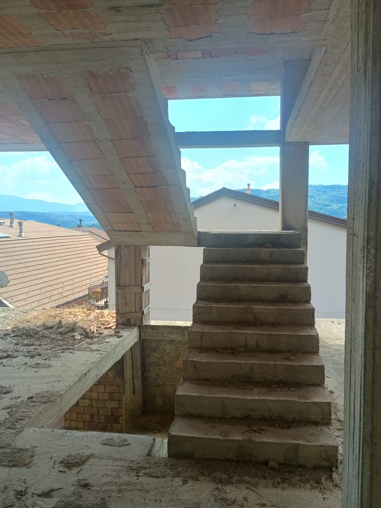 Detached house in the urban centre (via Zanardelli, 88/A)