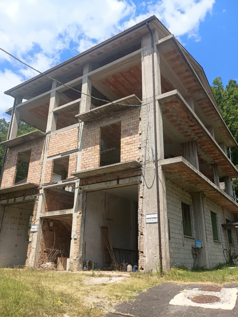Detached house in the urban centre (via Zanardelli, 88/A)