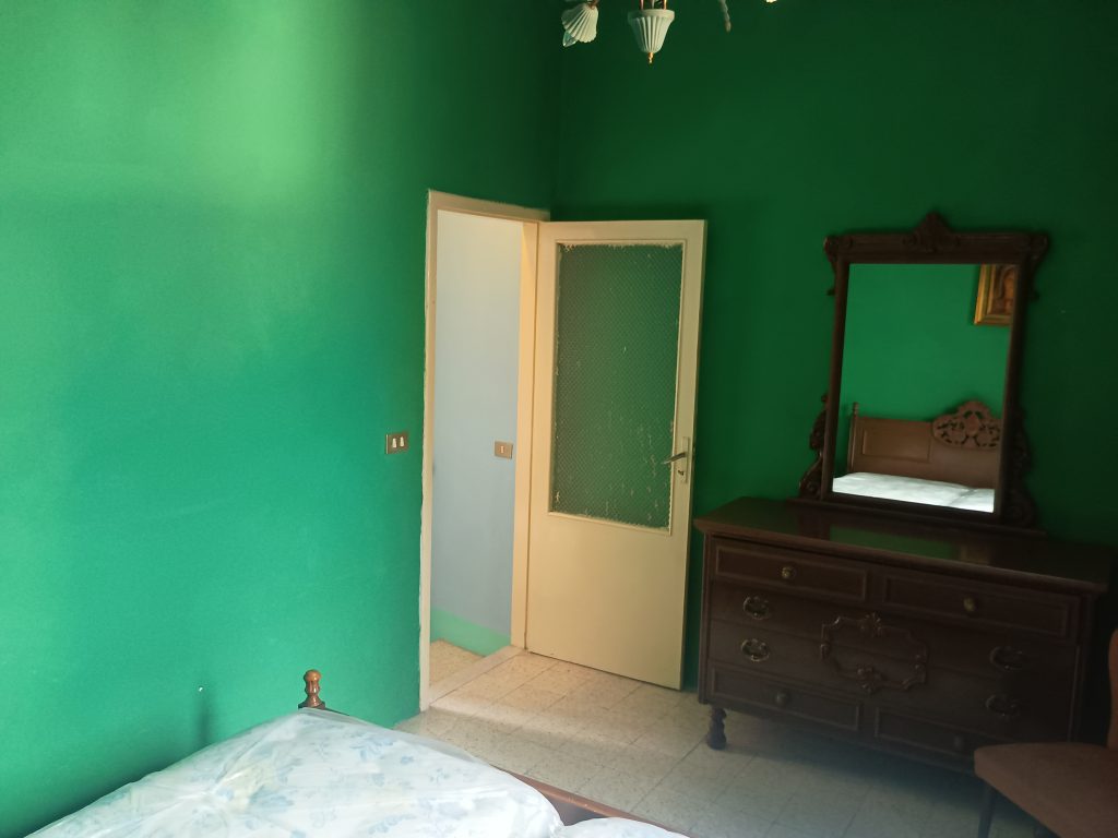 Casa indipendente nel centro urbano (via Duca D’Aosta, 26)