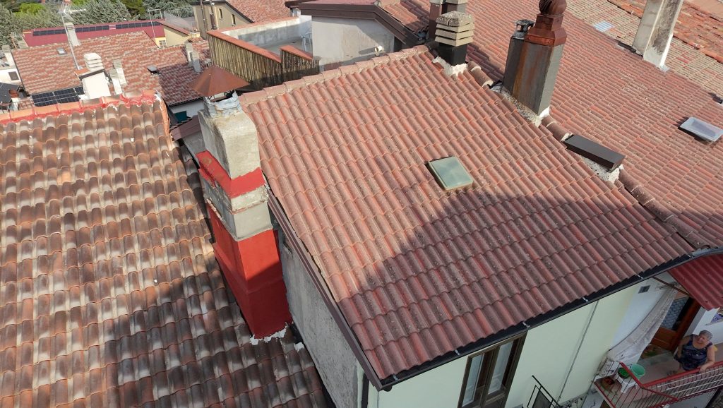 Casa indipendente nel centro urbano (via Duca D’Aosta, 26)