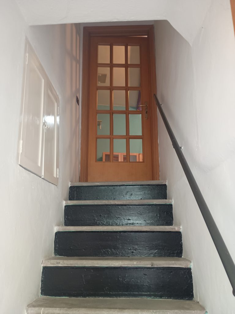 Casa indipendente nel centro urbano (via Duca D’Aosta, 26)