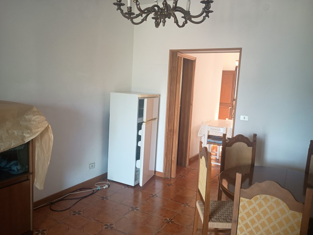 Detached house in the thermal area (via Cremonesi, 76)
