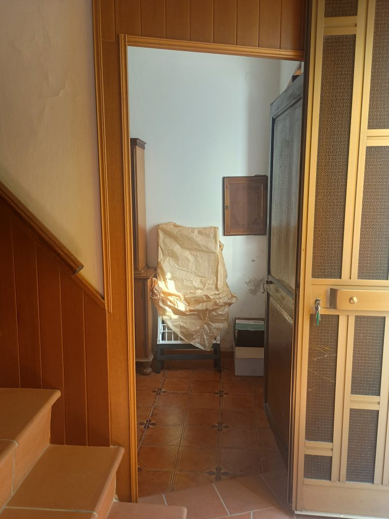 Detached house in the thermal area (via Cremonesi, 76)