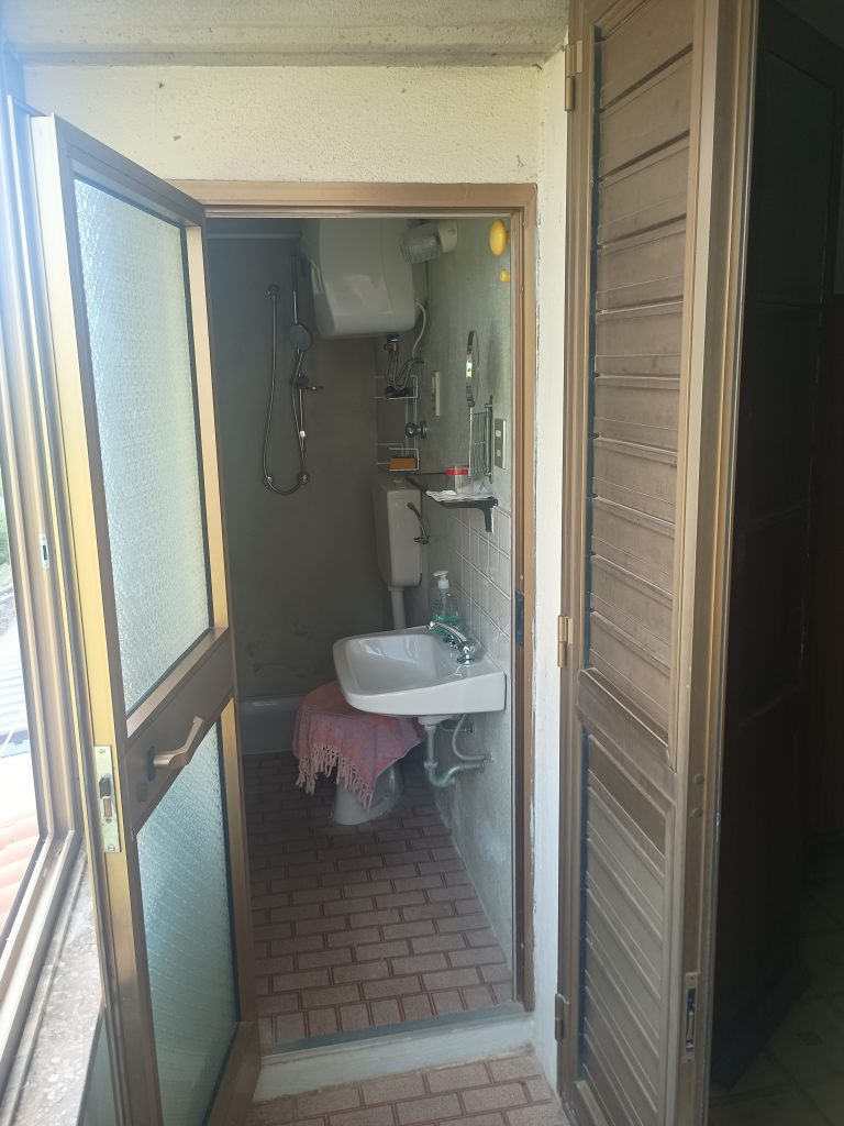Detached house in the thermal area (via Cremonesi, 76)