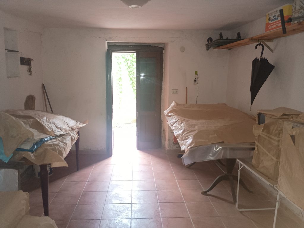 Detached house in the thermal area (via Cremonesi, 76)