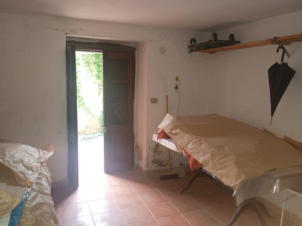 Detached house in the thermal area (via Cremonesi, 76)