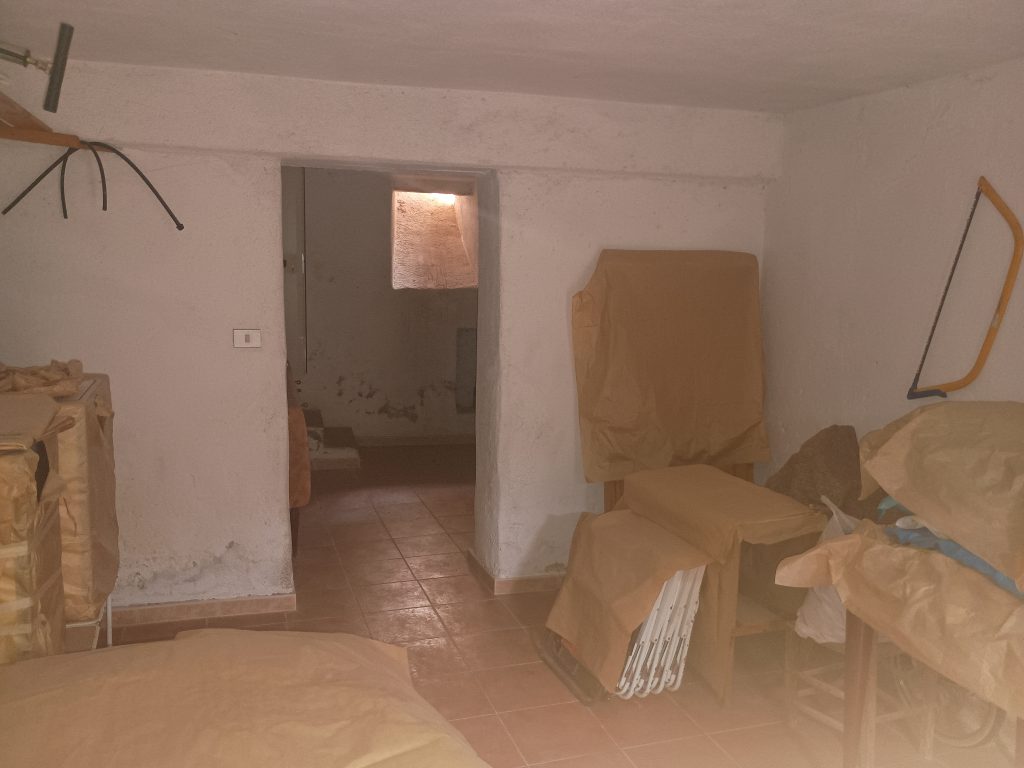 Detached house in the thermal area (via Cremonesi, 76)
