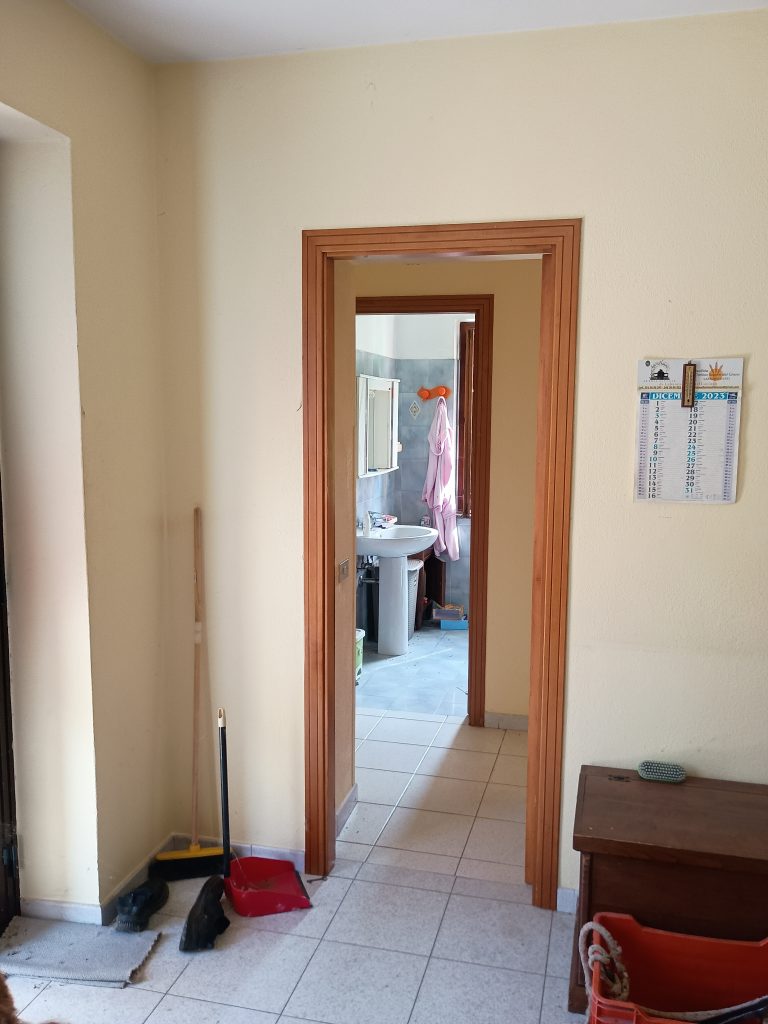 Casa indipendente con vista panoramica (c.da Varrazzo, 53)
