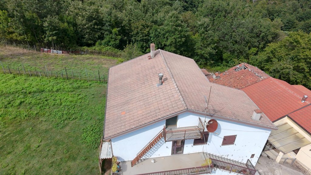 Casa indipendente con vista panoramica (c.da Varrazzo, 53)