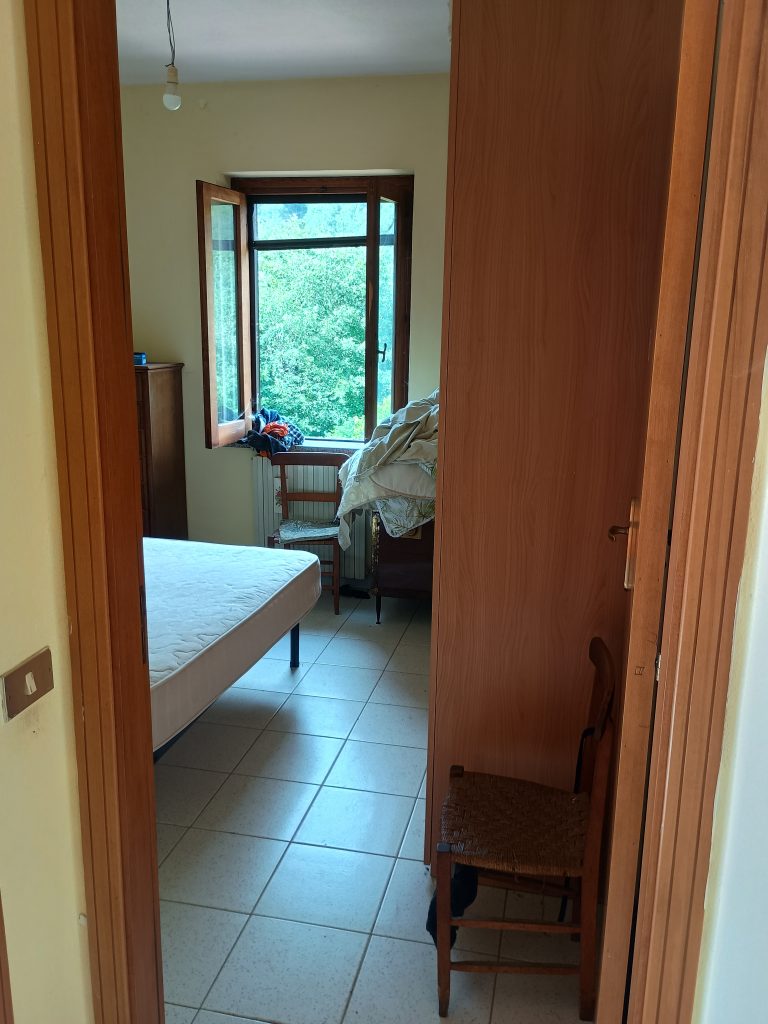 Casa indipendente con vista panoramica (c.da Varrazzo, 53)