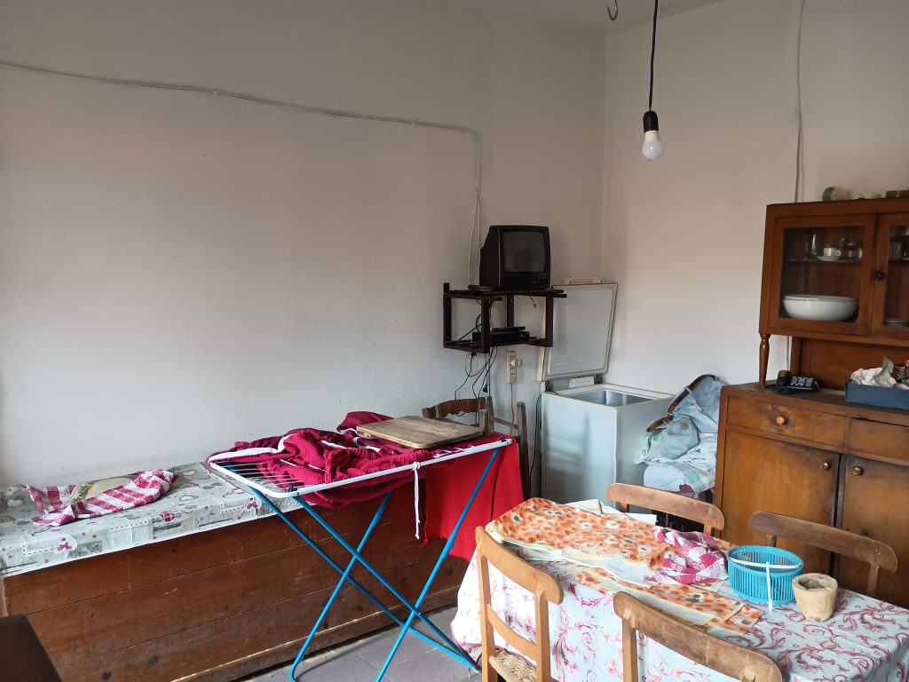 Casa indipendente con vista panoramica (c.da Varrazzo, 53)