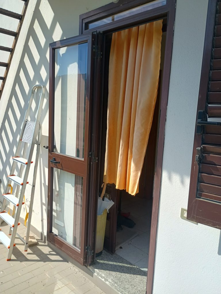 Casa indipendente con vista panoramica (c.da Varrazzo, 53)