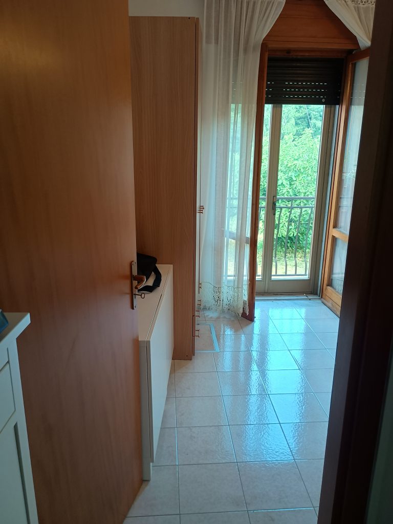 Detached house in Agromonte Mileo hamlet (corso Rita Levi Montalcini, 378)