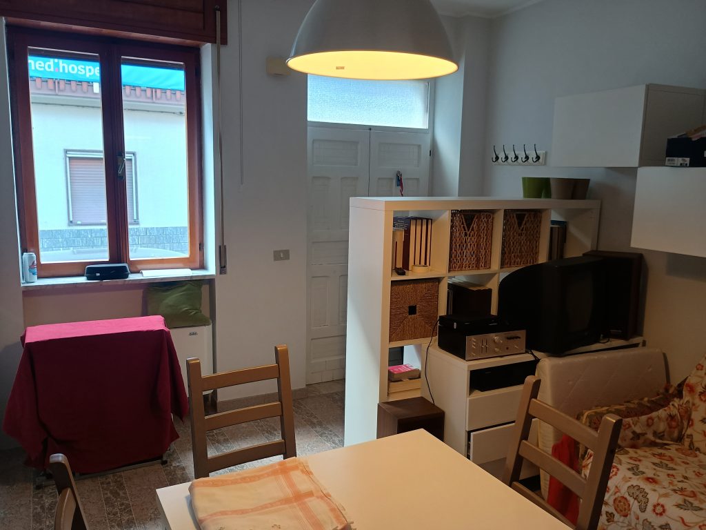 Detached house in Agromonte Mileo hamlet (corso Rita Levi Montalcini, 378)