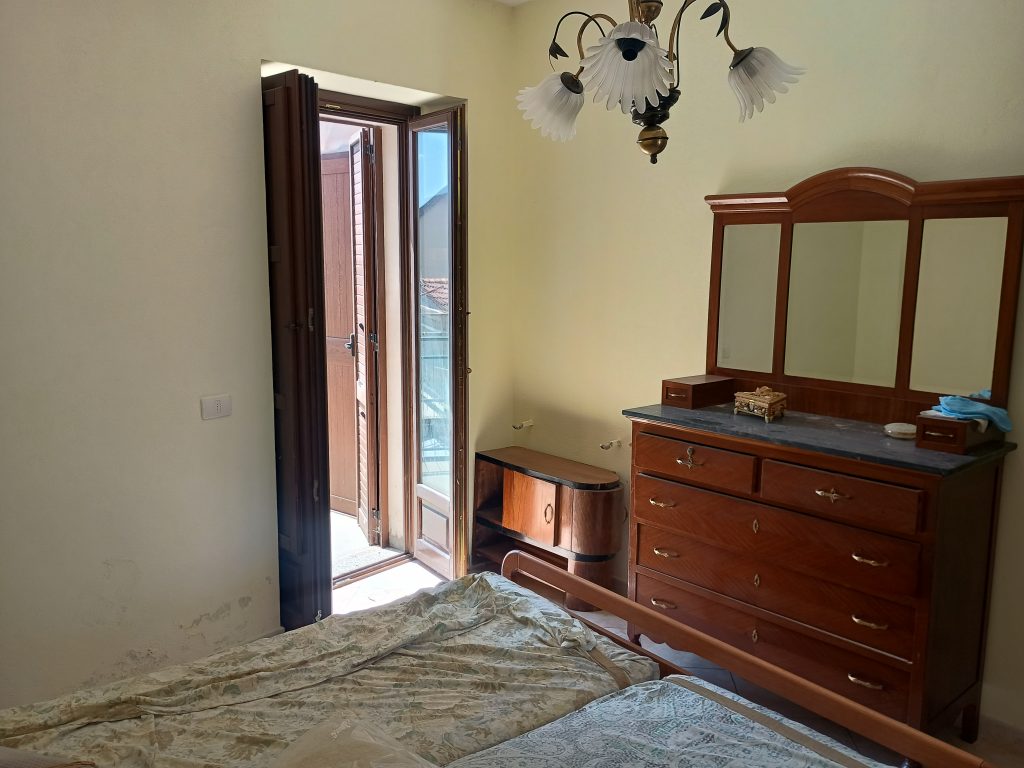 Detached house with terrace in the urban centre (piazza Umberto I°, 7 i.2)