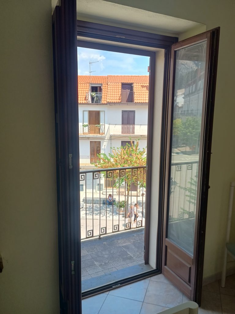 Detached house with terrace in the urban centre (piazza Umberto I°, 7 i.2)
