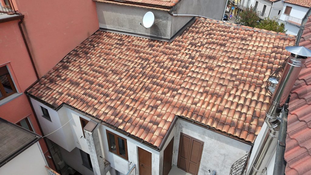 Detached house with terrace in the urban centre (piazza Umberto I°, 7 i.2)