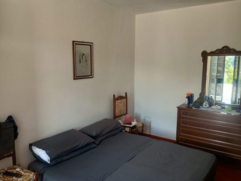 Detached house with terrace, land and garage (via Angelo Diego, 56 A/B)
